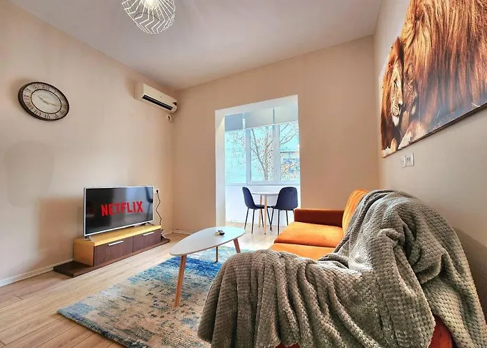 Lägenhet Toptani Deluxe Flat W 24h Check In *